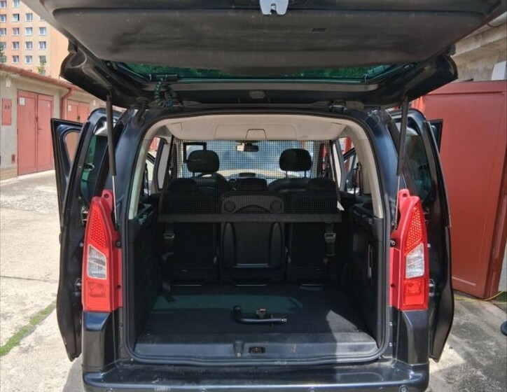 Peugeot Partner 8