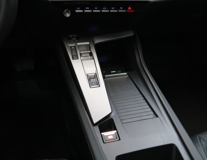 Peugeot 308 16