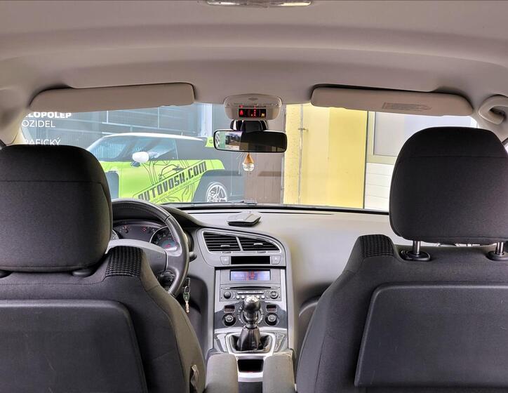 Peugeot 5008 18