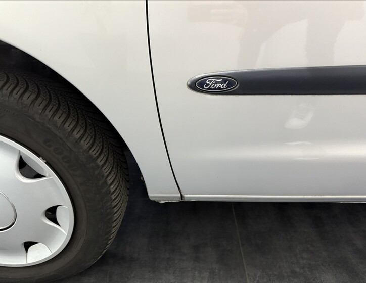Ford Galaxy 30