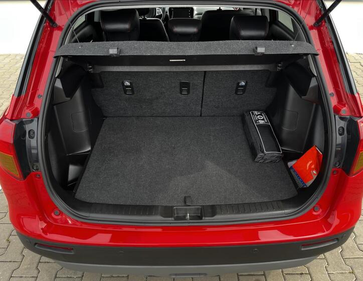 Suzuki Vitara 9