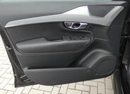 Volvo XC90 8