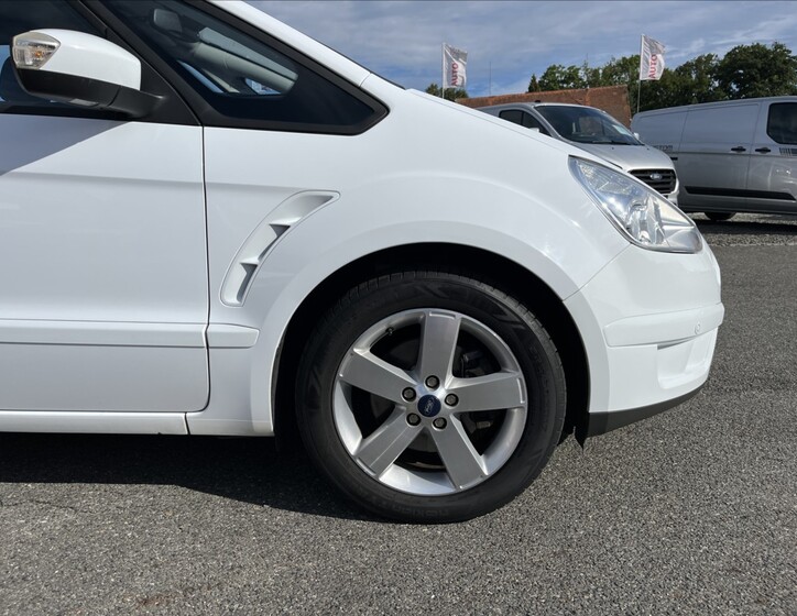 Ford S-MAX 52