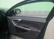 Volvo V60 34