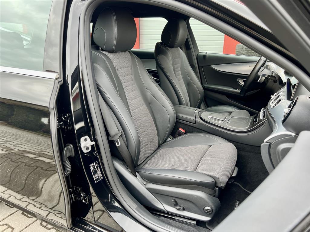 Mercedes-Benz Třídy E
