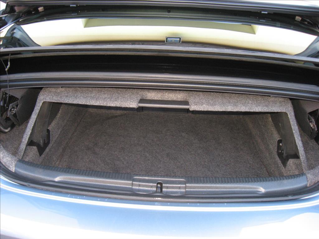 Volkswagen EOS 39