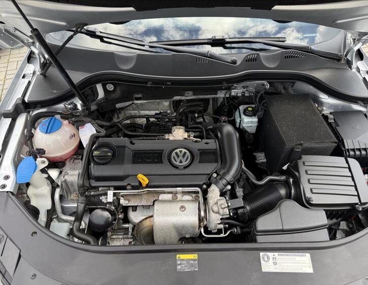 Volkswagen Passat 16