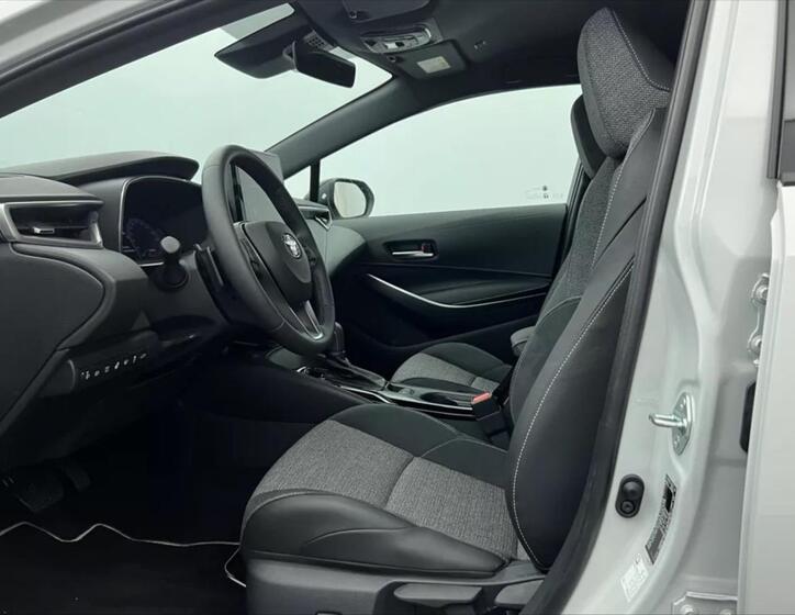 Toyota Corolla 10