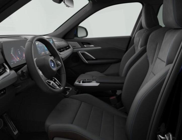 BMW iX1 4