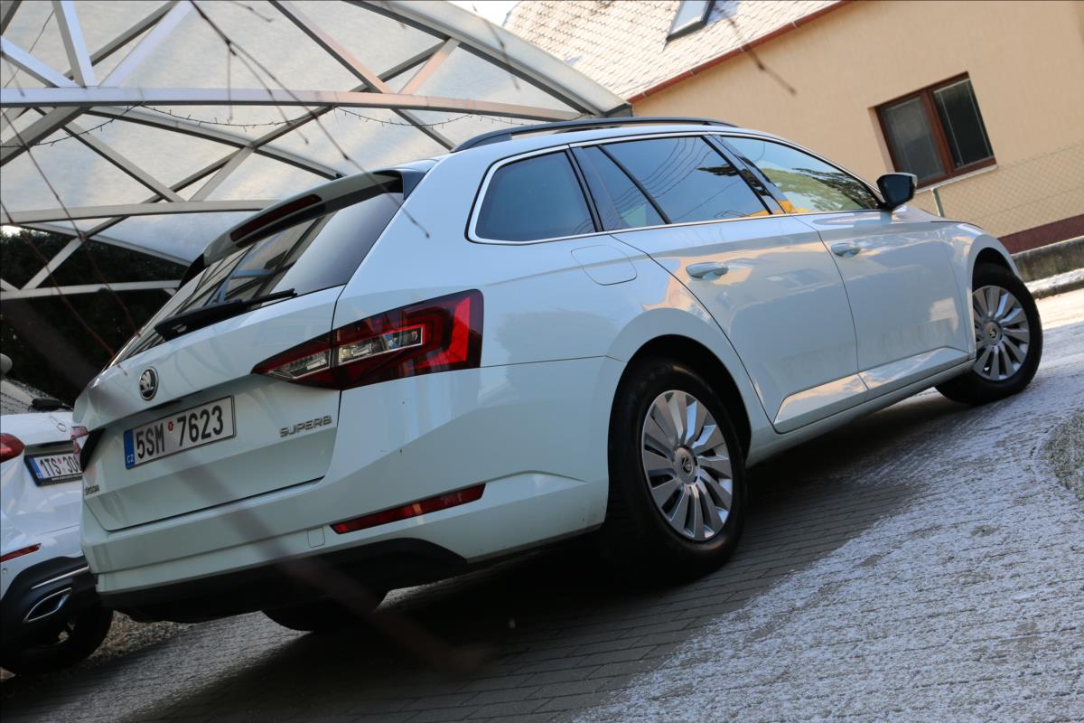 Škoda Superb