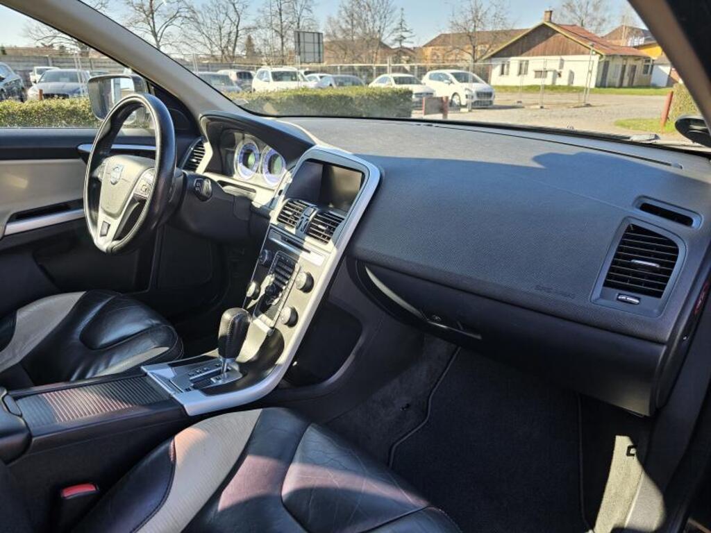 Volvo XC60 22
