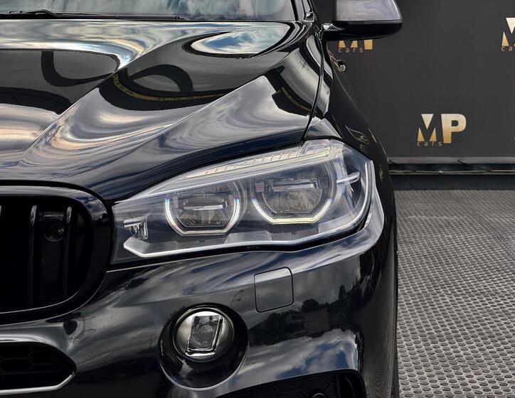 BMW X5 40