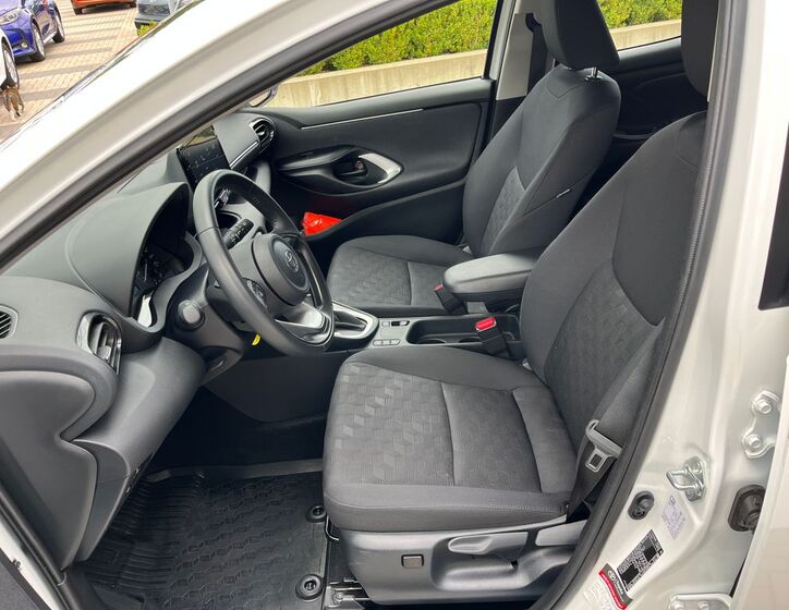 Toyota Yaris 15