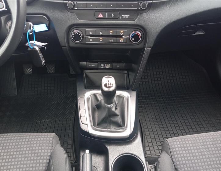 KIA Ceed 21