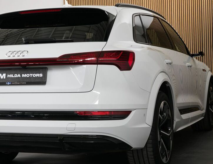 Audi e-tron 9