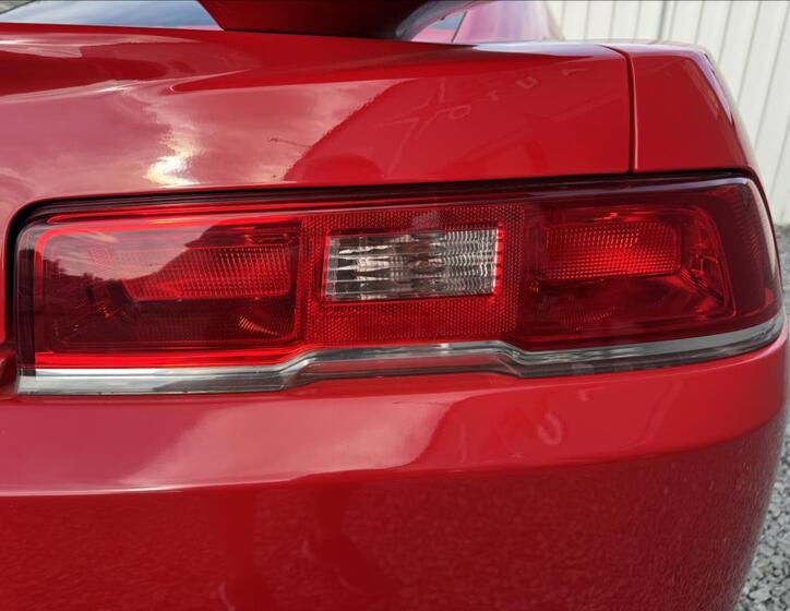 Chevrolet Camaro 18