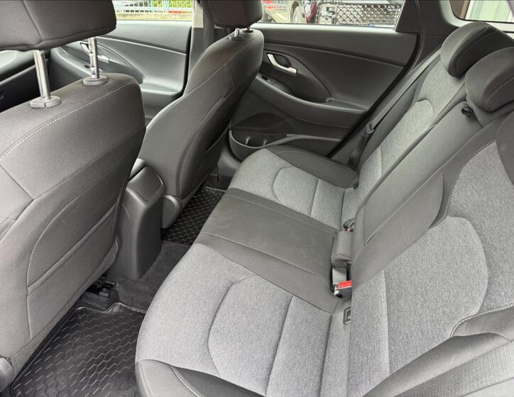 Hyundai i30 10