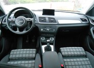 Audi Q3 6