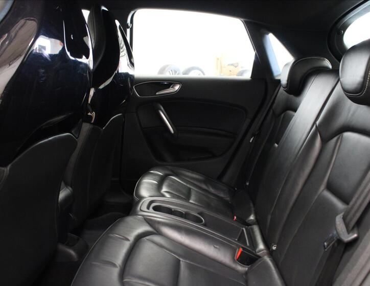 Audi S1 12