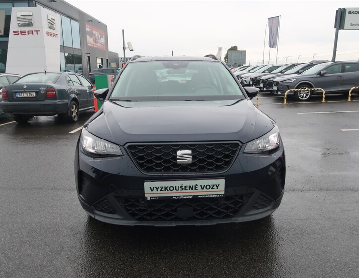 Seat Arona 4