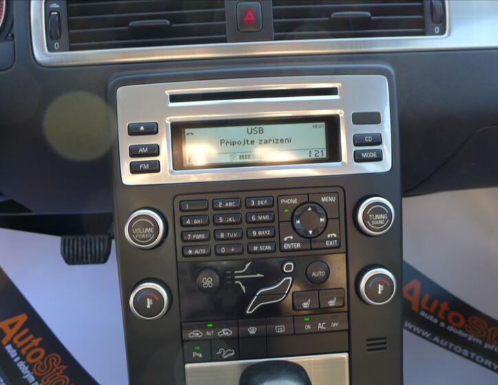 Volvo XC70 21