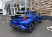 Toyota C-HR 2