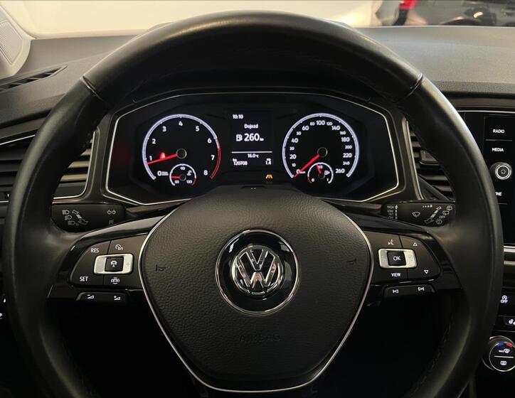 Volkswagen T-Roc 15