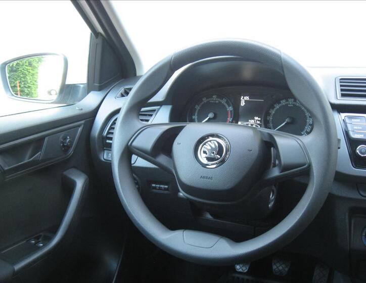 Škoda Fabia 22