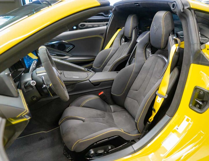 Chevrolet Corvette 16