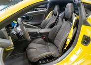 Chevrolet Corvette 16