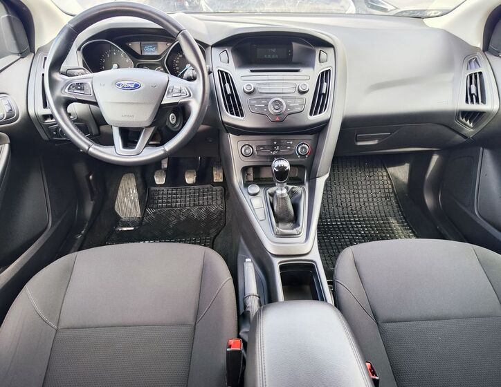 Ford Focus 11