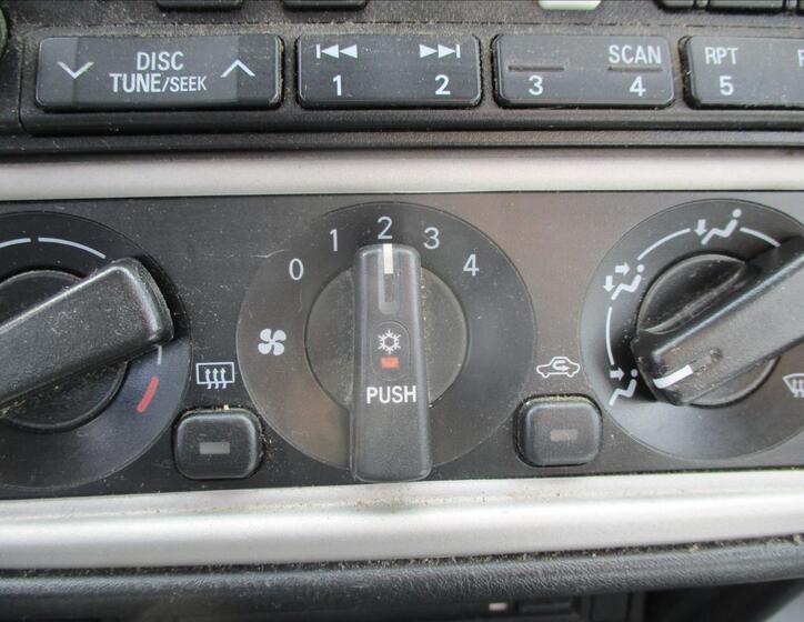 Mitsubishi Pajero Pinin 17