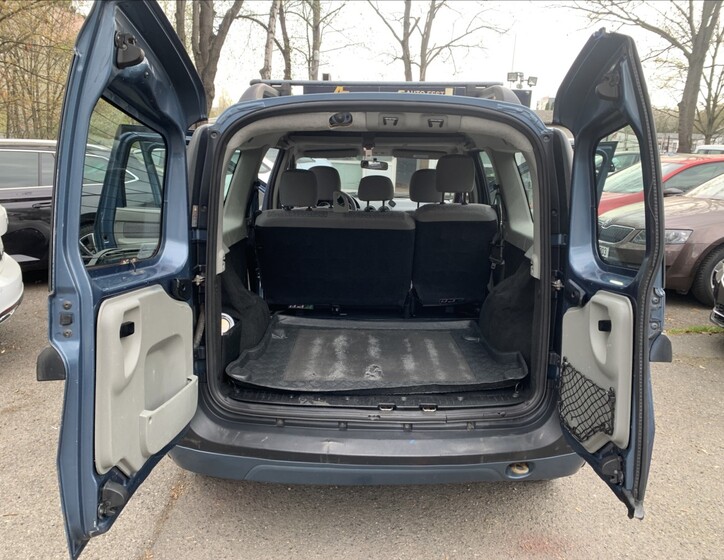 Dacia Logan 16