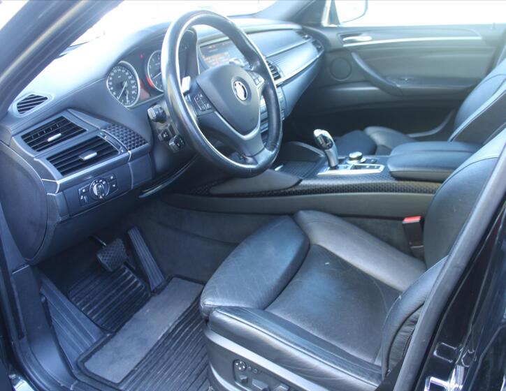 BMW X6 9