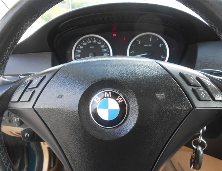 BMW Řada 5 23
