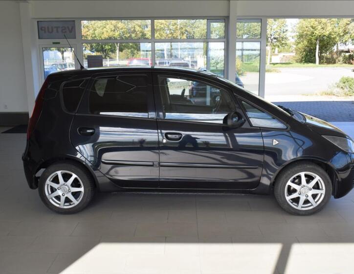 Mitsubishi Colt 4