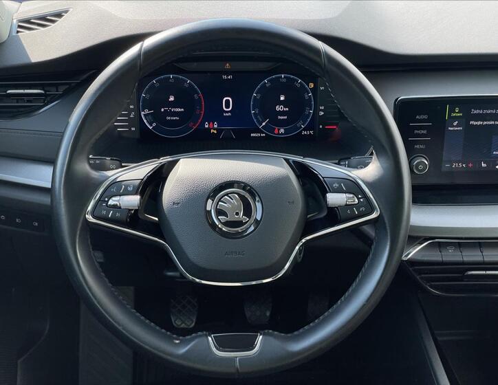 Škoda Octavia 8
