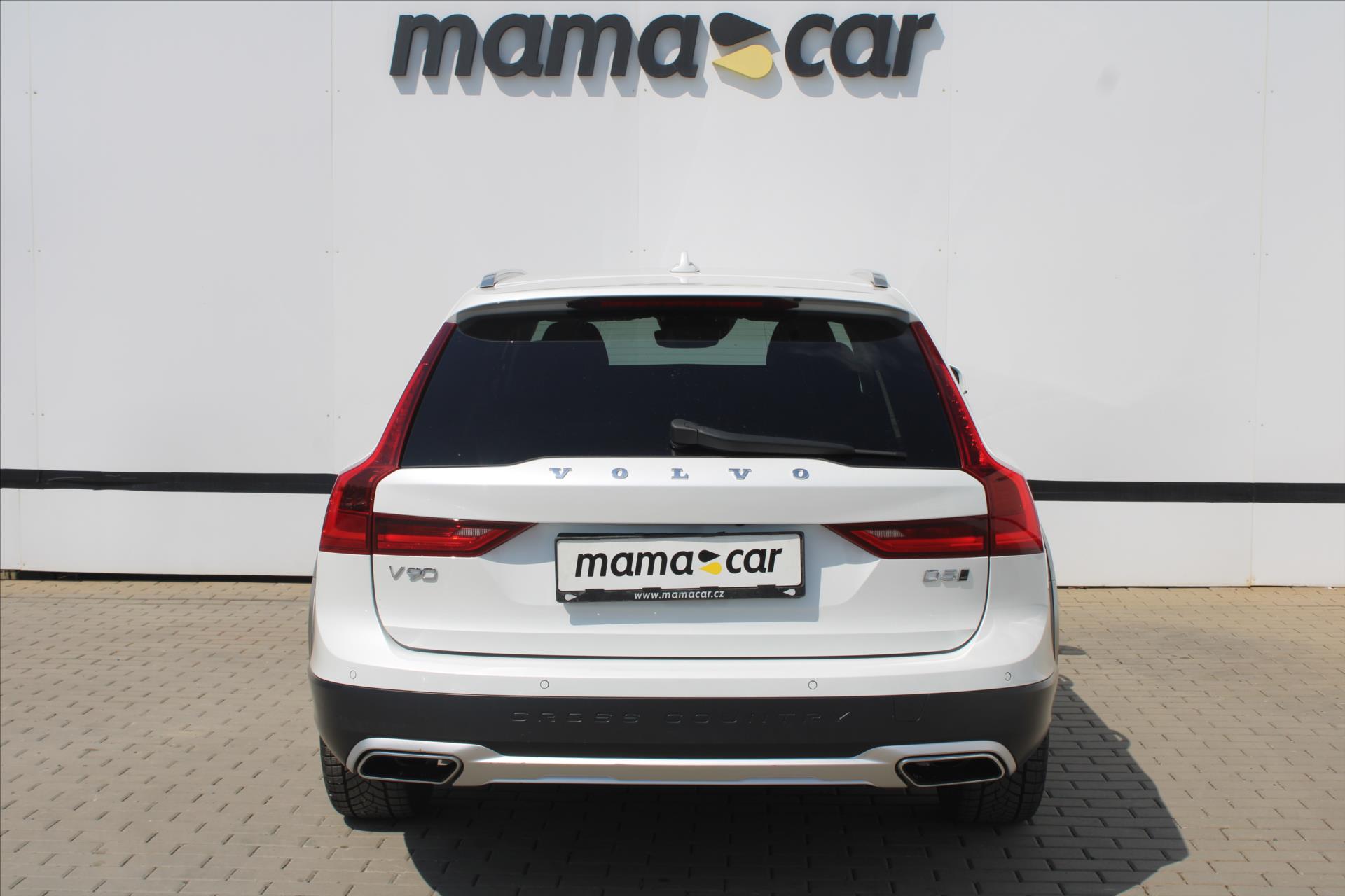 Volvo V90