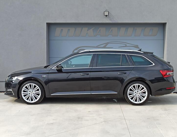 Škoda Superb 8