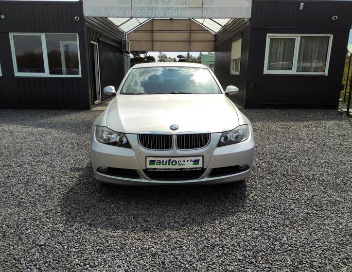 BMW Řada 3 2
