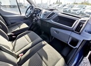 Ford Transit 8