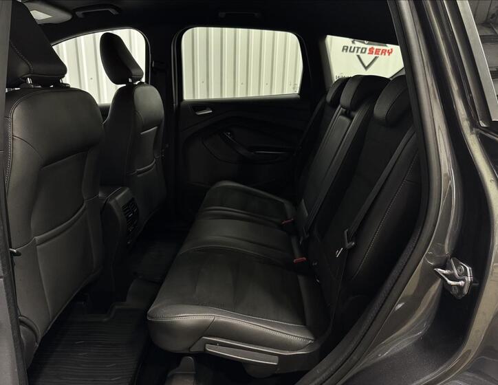 Ford Kuga 32