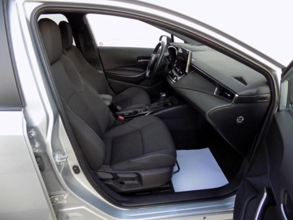Toyota Corolla 15