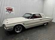 Ford Thunderbird 3