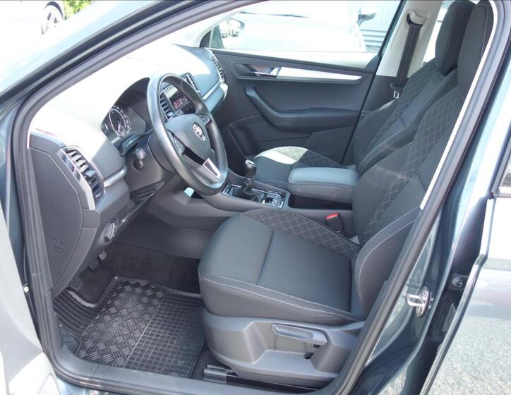 Škoda Karoq 10