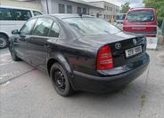 Škoda Superb 8