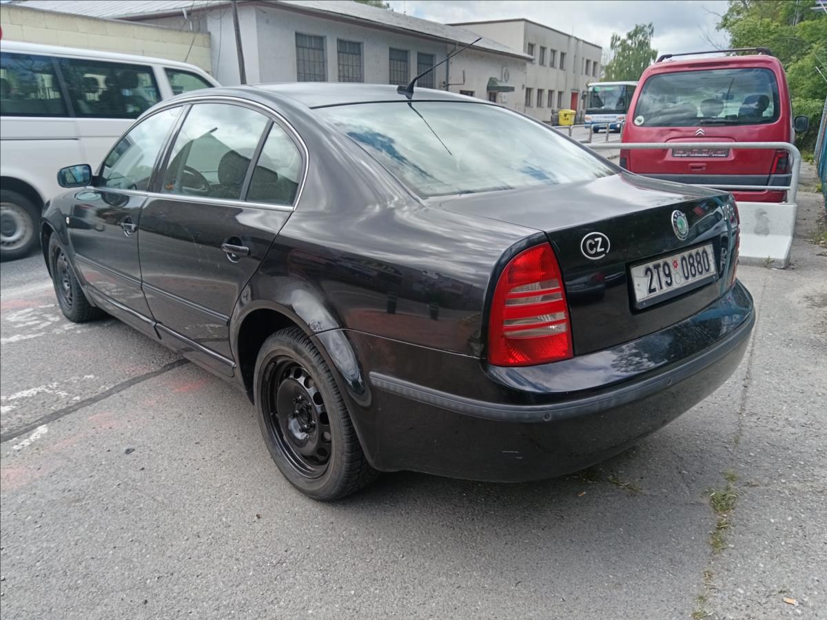 Škoda Superb