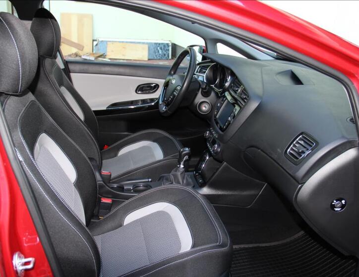 KIA Ceed 16