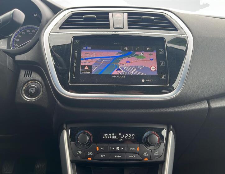 Suzuki SX4 S-Cross 13