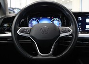Volkswagen Golf 9